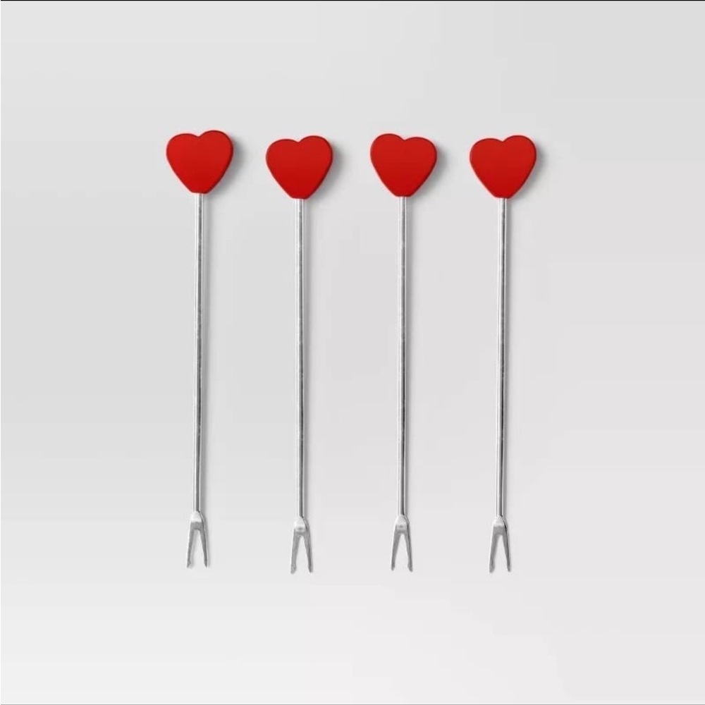 4pk Stoneware Fondue
Set with Forks
Valentine's Day 2025 - Threshold - Picture 4 of 5
